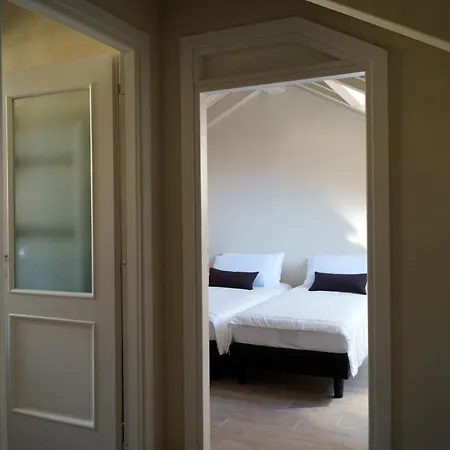 Residenza Dell' Opera Aparthotel 3*