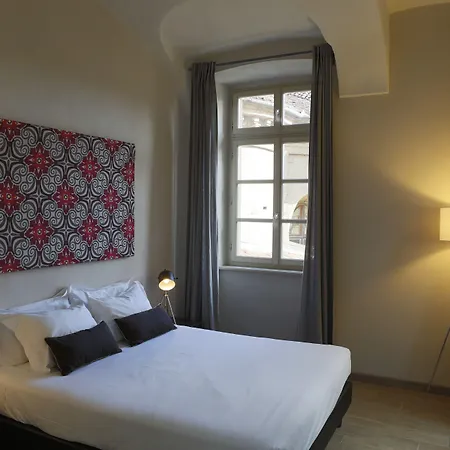 Residenza Dell' Opera Aparthotel