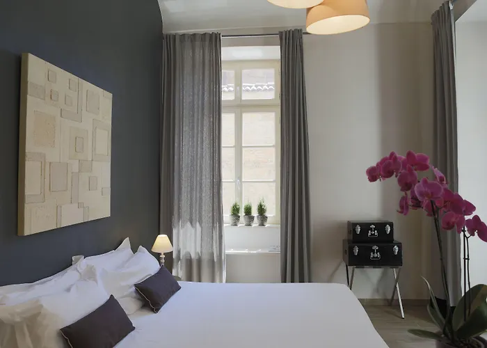 Residenza Dell' Opera Aparthotel 3*